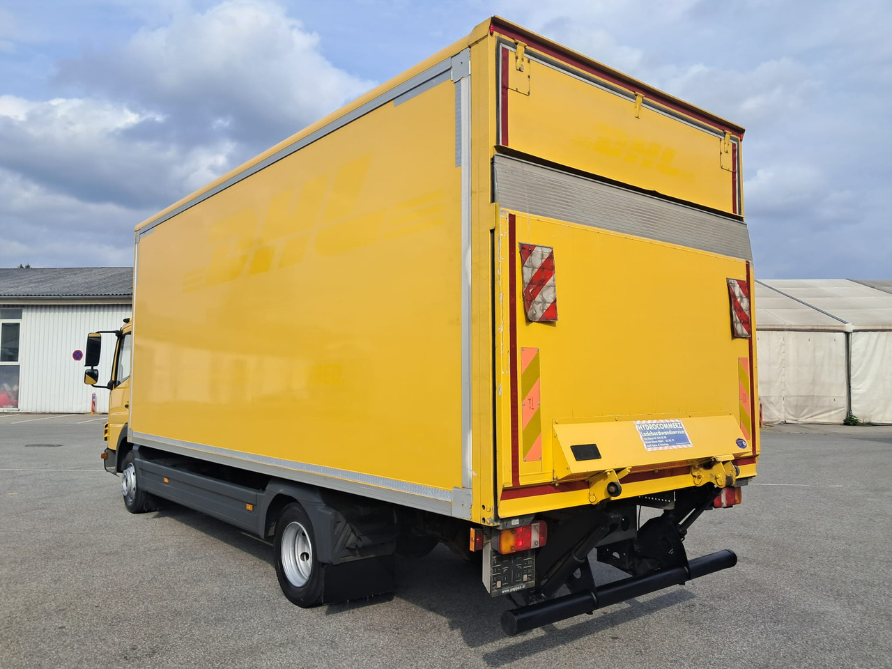 MERCEDES-BENZ ATEGO 8 16 Koffer mit LBW | Schalter | EZ 2013 - Box truck: picture 5 MERCEDES-BENZ ATEGO 8 16 Koffer mit LBW | Schalter | EZ 2013 - Box truck: picture 5