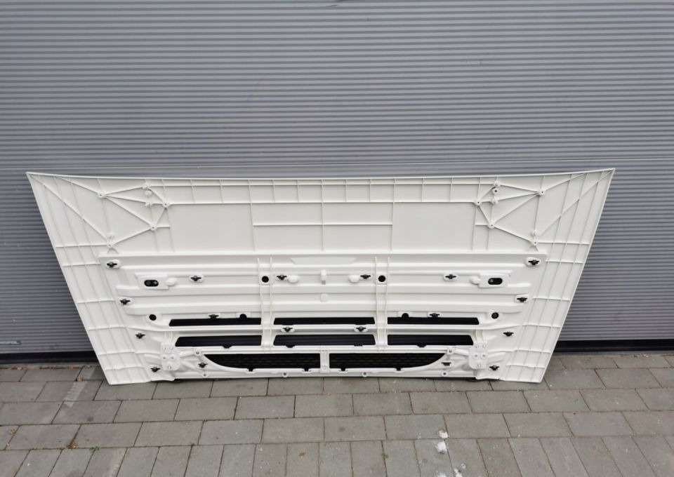 ATRAPA MASKA DAF LF E6. LIFT 82525517 - Hood for Truck: picture 4 ATRAPA MASKA DAF LF E6. LIFT 82525517 - Hood for Truck: picture 4