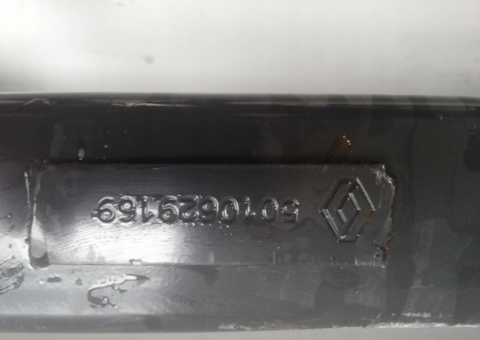 BELKA ZDERZAKA VOLVO FL MUDLUM EURO6 - Bumper for Truck: picture 2 BELKA ZDERZAKA VOLVO FL MUDLUM EURO6 - Bumper for Truck: picture 2