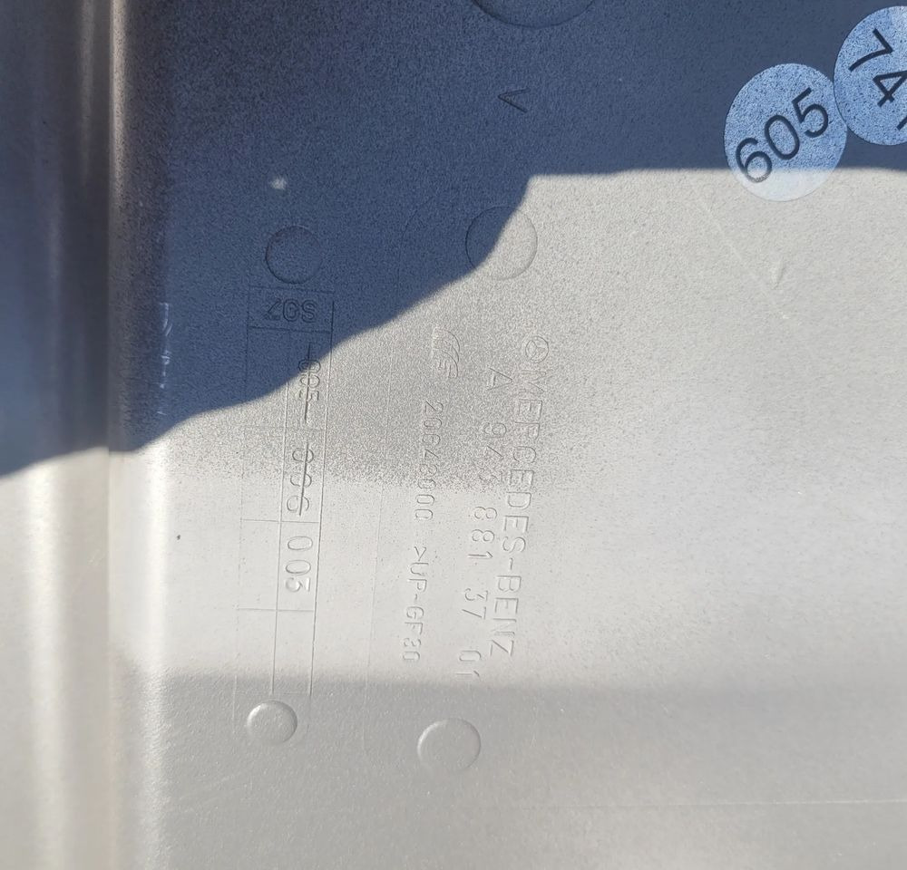 BŁOTNIK LH MERCEDES ACTROS MP3 NOWY ORYGINAŁ A9438813701 CHWALIM116 - Fender for Truck: picture 3 BŁOTNIK LH MERCEDES ACTROS MP3 NOWY ORYGINAŁ A9438813701 CHWALIM116 - Fender for Truck: picture 3