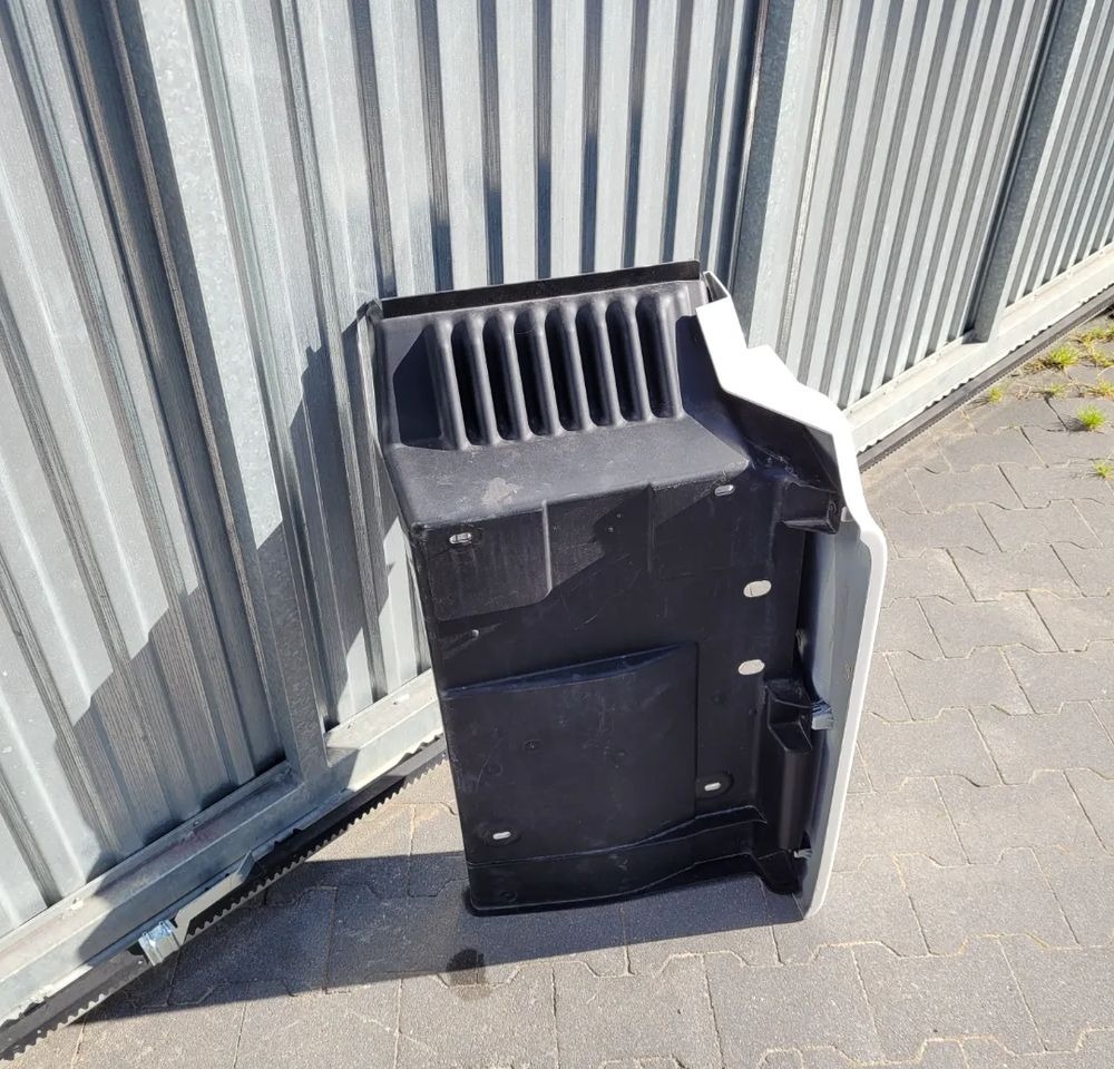 BŁOTNIK MAN TGX 3 81.61210-0906 Rh - Fender for Truck: picture 2 BŁOTNIK MAN TGX 3 81.61210-0906 Rh - Fender for Truck: picture 2