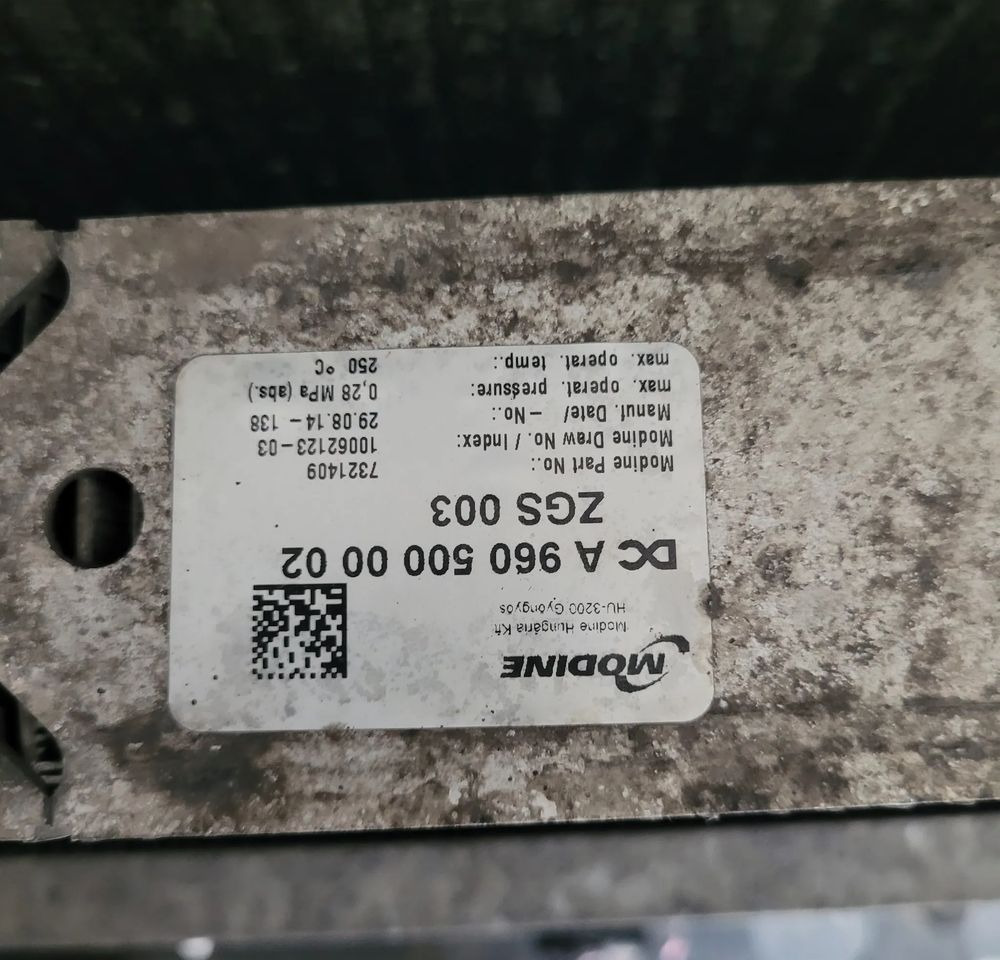 CHŁODNICE MERCEDES ACTROS MP4 KOMPLET - Cooling system for Truck: picture 3 CHŁODNICE MERCEDES ACTROS MP4 KOMPLET - Cooling system for Truck: picture 3