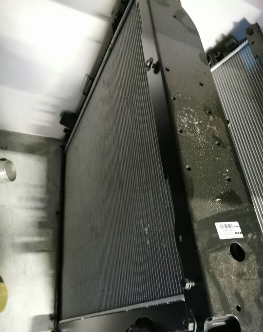 Chłodnice CHŁODNICA MAN TGS MEHLE 81.06100-6873 - Radiator for Truck: picture 1 Chłodnice CHŁODNICA MAN TGS MEHLE 81.06100-6873 - Radiator for Truck: picture 1