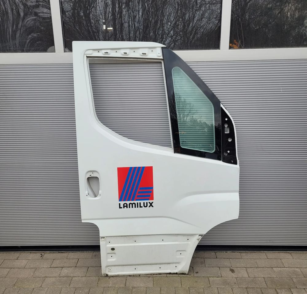 DRZWI IVECO DAILY NM RH. LUB LH. CANA ZA SZT. CHWALIM116 - Door and parts for Commercial vehicle: picture 1 DRZWI IVECO DAILY NM RH. LUB LH. CANA ZA SZT. CHWALIM116 - Door and parts for Commercial vehicle: picture 1