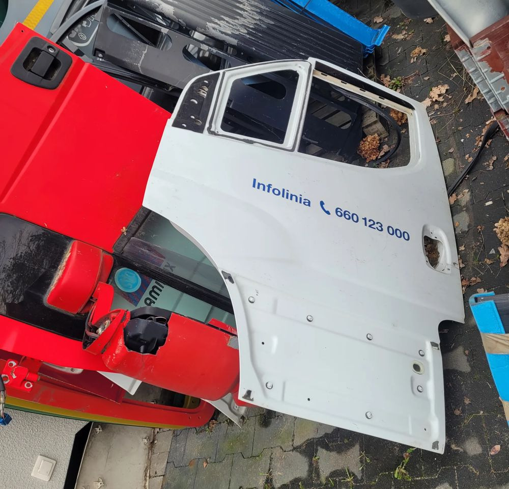 DRZWI IVECO DAILY NM RH. LUB LH. CANA ZA SZT. CHWALIM116 - Door and parts for Commercial vehicle: picture 4 DRZWI IVECO DAILY NM RH. LUB LH. CANA ZA SZT. CHWALIM116 - Door and parts for Commercial vehicle: picture 4