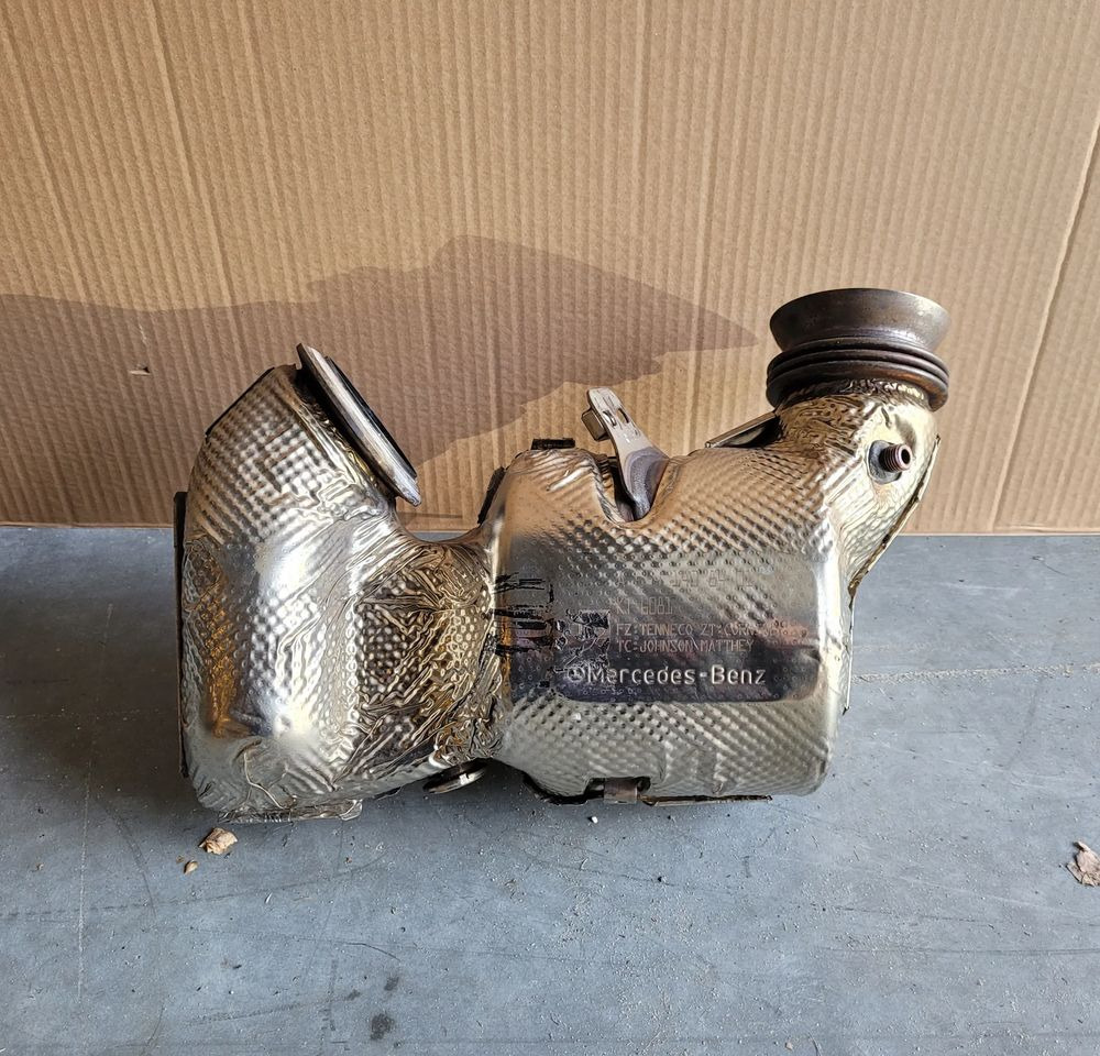 KATALIZATOR MERCEDES SPRINTER 2.0CDI W907 W910 A6541408401 ORYGINAŁ CHWALIM116 - Muffler/ Exhaust system for Truck: picture 1 KATALIZATOR MERCEDES SPRINTER 2.0CDI W907 W910 A6541408401 ORYGINAŁ CHWALIM116 - Muffler/ Exhaust system for Truck: picture 1