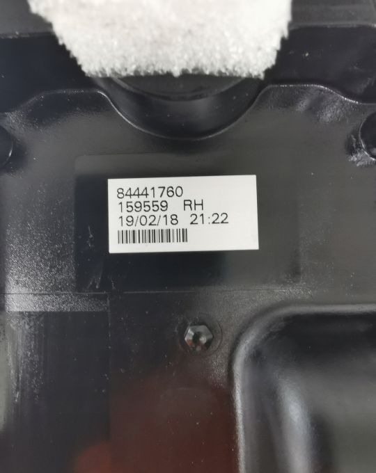 LAMPA TYL VOLVO FMX FM LED RH. ORYGINAŁ - Tail light for Truck: picture 3 LAMPA TYL VOLVO FMX FM LED RH. ORYGINAŁ - Tail light for Truck: picture 3