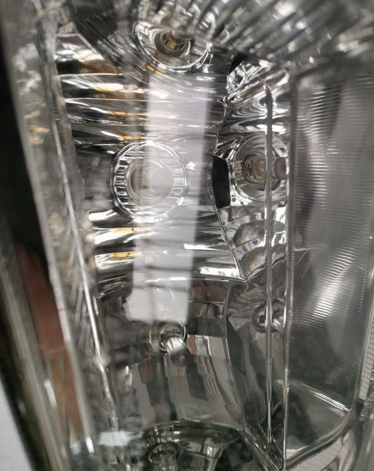 LAMPA VOLVO FH12 fh13 ORYGINAŁ PRAWA - Headlight: picture 2 LAMPA VOLVO FH12 fh13 ORYGINAŁ PRAWA - Headlight: picture 2