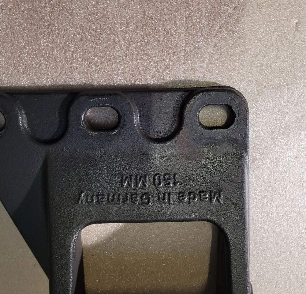 ŁAPY JOST MOCOWANIE SIODŁA 150MM - Fifth wheel coupling for Truck: picture 3 ŁAPY JOST MOCOWANIE SIODŁA 150MM - Fifth wheel coupling for Truck: picture 3