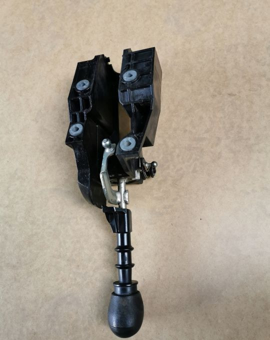 LEWAREK BIEGÓW WYBIERAK IVECO DAILY 6B. - Gear stick for Commercial vehicle: picture 3 LEWAREK BIEGÓW WYBIERAK IVECO DAILY 6B. - Gear stick for Commercial vehicle: picture 3