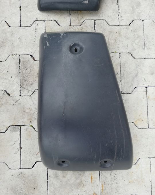 NAROZNIK ZDERZAK RENAULT PREMIUM KERAX METALOWY - Bumper for Truck: picture 3 NAROZNIK ZDERZAK RENAULT PREMIUM KERAX METALOWY - Bumper for Truck: picture 3