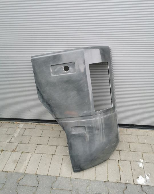 NAROŻNIK ZDERZAKA RENAULT MAGNUM E TEC ORYGINAŁ - Bumper for Truck: picture 1 NAROŻNIK ZDERZAKA RENAULT MAGNUM E TEC ORYGINAŁ - Bumper for Truck: picture 1