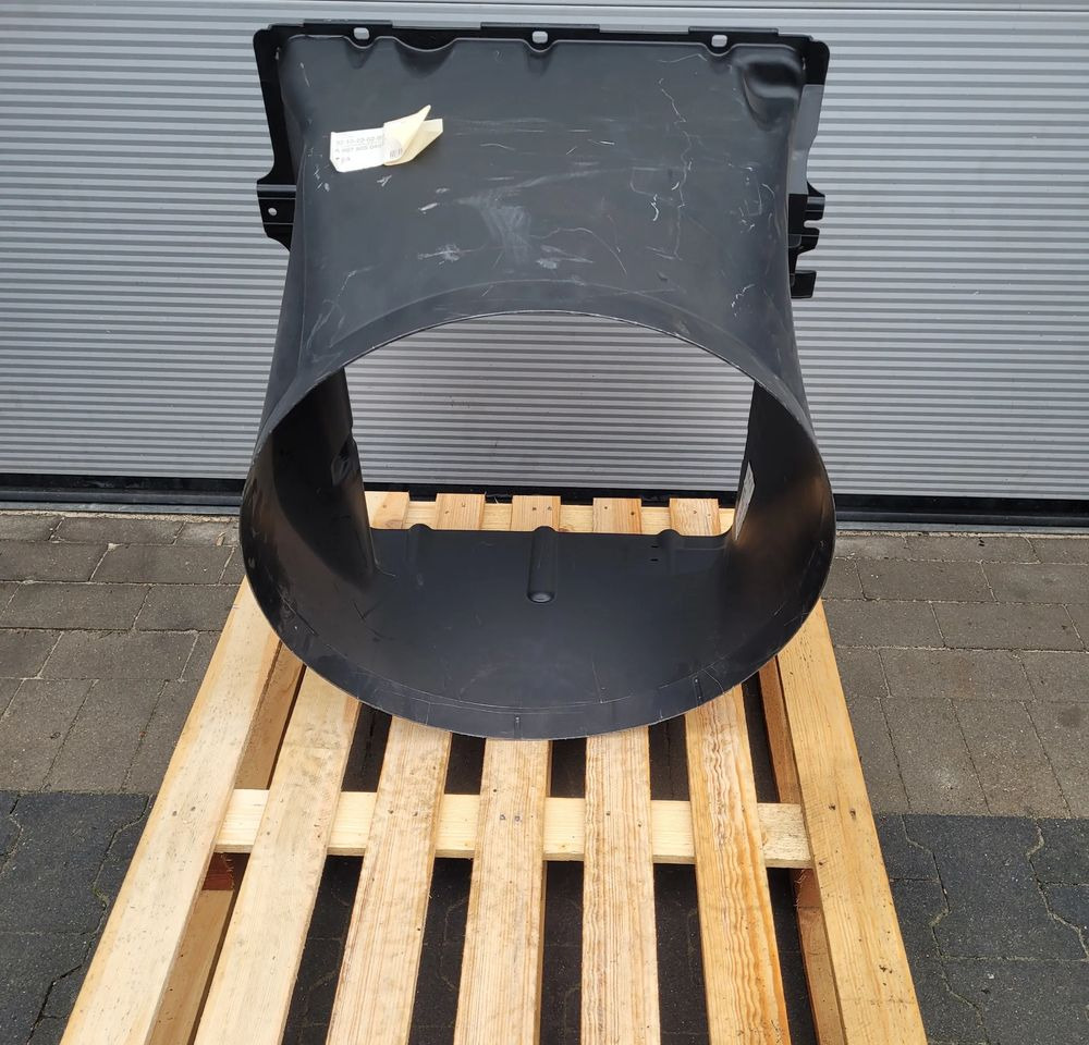 OBUDOWA WENTYLATOR MERCEDES ATEGO E6 A9675050455 ORYGINAŁ CHWALIM116 - Cooling system for Truck: picture 1 OBUDOWA WENTYLATOR MERCEDES ATEGO E6 A9675050455 ORYGINAŁ CHWALIM116 - Cooling system for Truck: picture 1