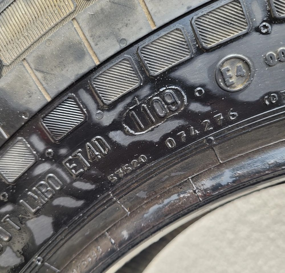 OPONA 235/65R16C CONTINENTAL SPRINTER CRAFTER - Tire: picture 4 OPONA 235/65R16C CONTINENTAL SPRINTER CRAFTER - Tire: picture 4