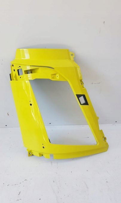 Okular ZDERZAK VOLVO FH4 ORYGINAŁ - Bumper for Truck: picture 1 Okular ZDERZAK VOLVO FH4 ORYGINAŁ - Bumper for Truck: picture 1