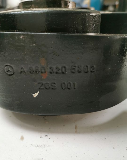 RESORY MERCEDES ACTROS MP4 - Steel suspension for Truck: picture 3 RESORY MERCEDES ACTROS MP4 - Steel suspension for Truck: picture 3