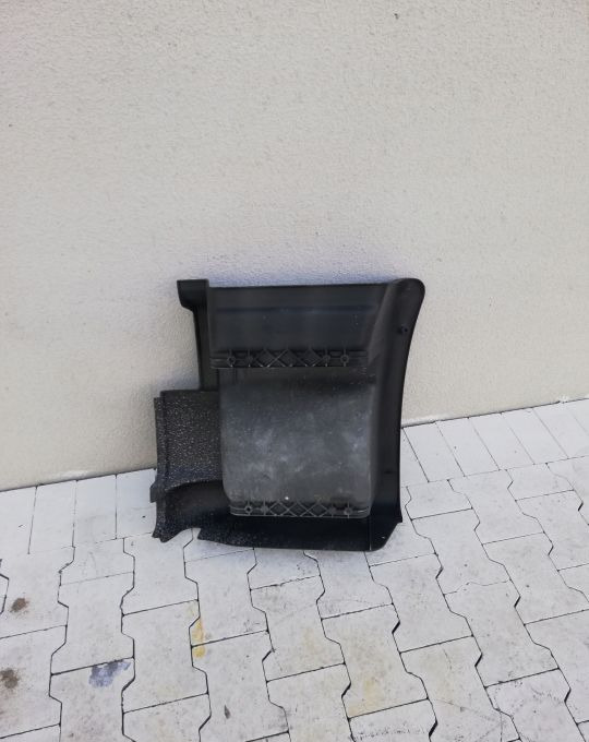 STOPNICA WŁAZ RENAULT PREMIUM KERAX RH - Footstep for Truck: picture 2 STOPNICA WŁAZ RENAULT PREMIUM KERAX RH - Footstep for Truck: picture 2