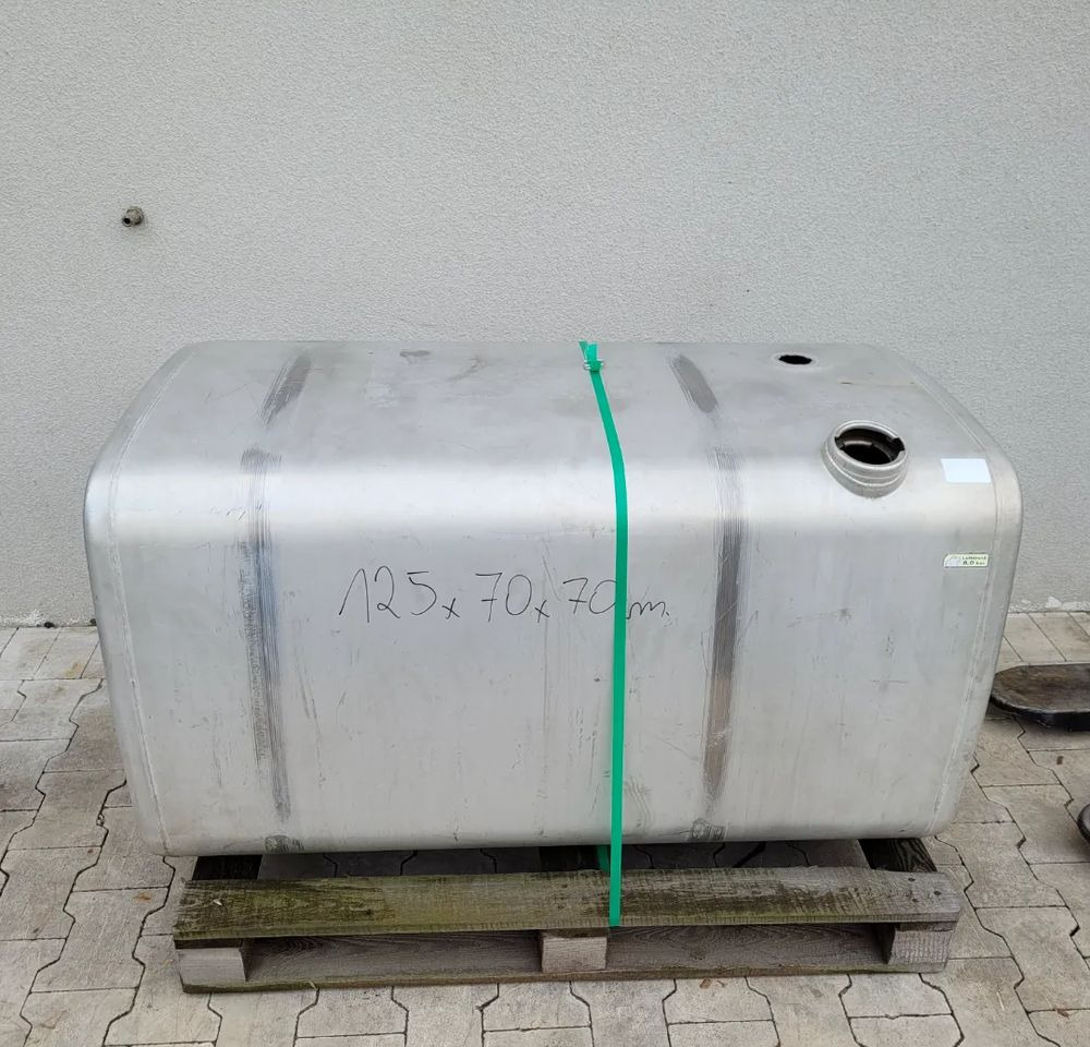 ZBIORNIK PALIWA IVECO STRALIS 560L 125X70X70 - Fuel tank for Truck: picture 1 ZBIORNIK PALIWA IVECO STRALIS 560L 125X70X70 - Fuel tank for Truck: picture 1