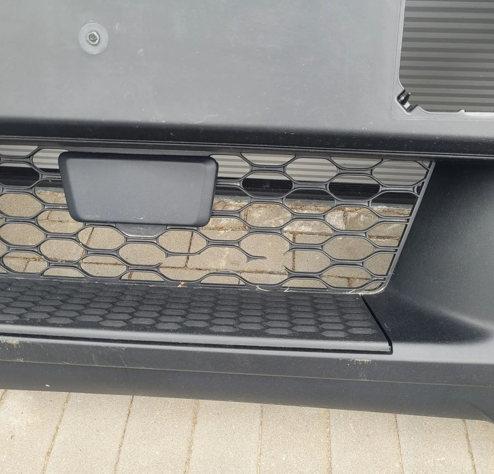 ZDERZAK IVECO EUROCARGO E6 ORYGINAŁ 5801690588 - Bumper for Truck: picture 5 ZDERZAK IVECO EUROCARGO E6 ORYGINAŁ 5801690588 - Bumper for Truck: picture 5