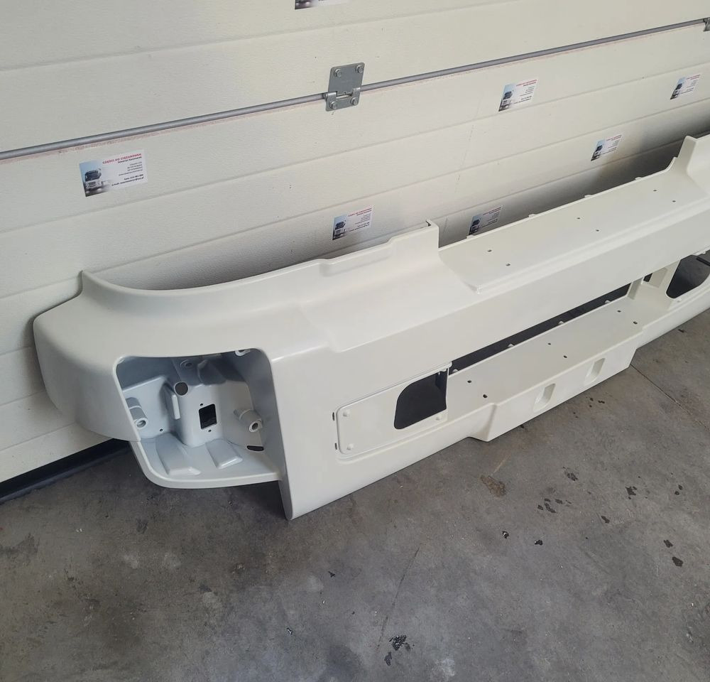 ZDERZAK ORYGINAŁ VOLVO FL WYSOKI 20958817 - Bumper for Truck: picture 2 ZDERZAK ORYGINAŁ VOLVO FL WYSOKI 20958817 - Bumper for Truck: picture 2