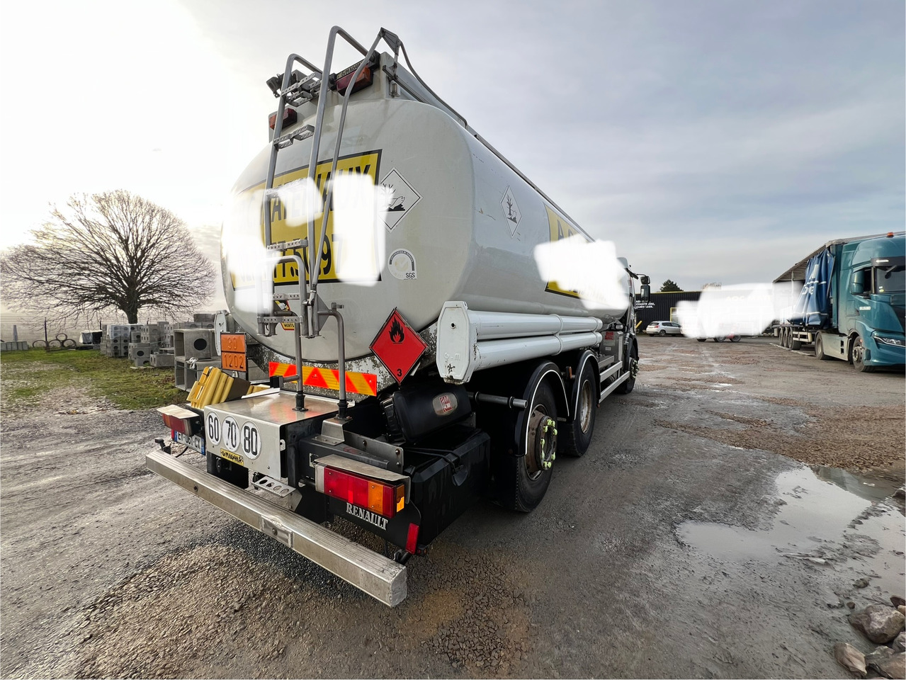 Premium 320 DCi - Tank truck: picture 3 Premium 320 DCi - Tank truck: picture 3