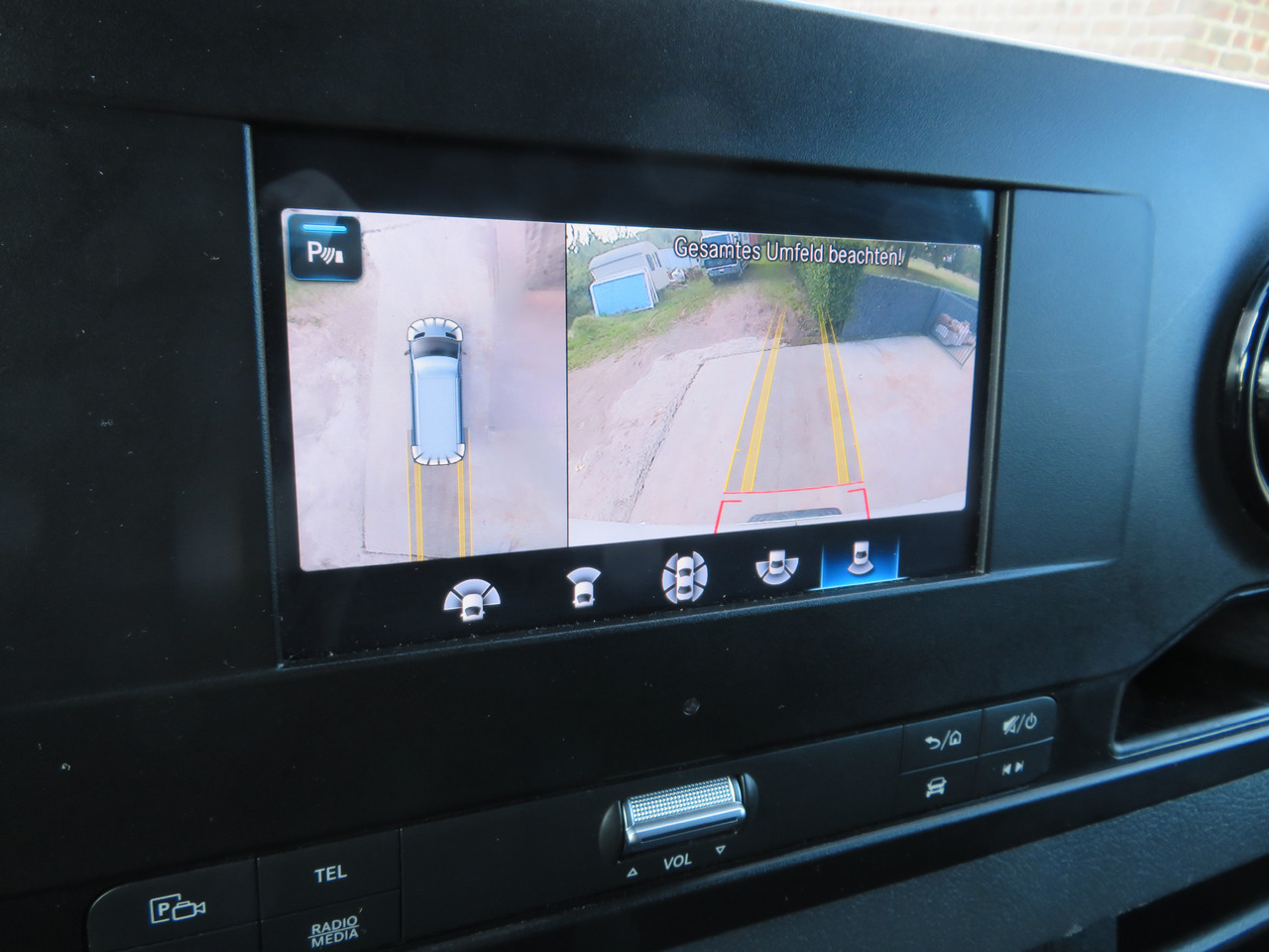 Commercial vehicle Mercedes-Benz Sprinter 317cdi - A2H2: picture 16