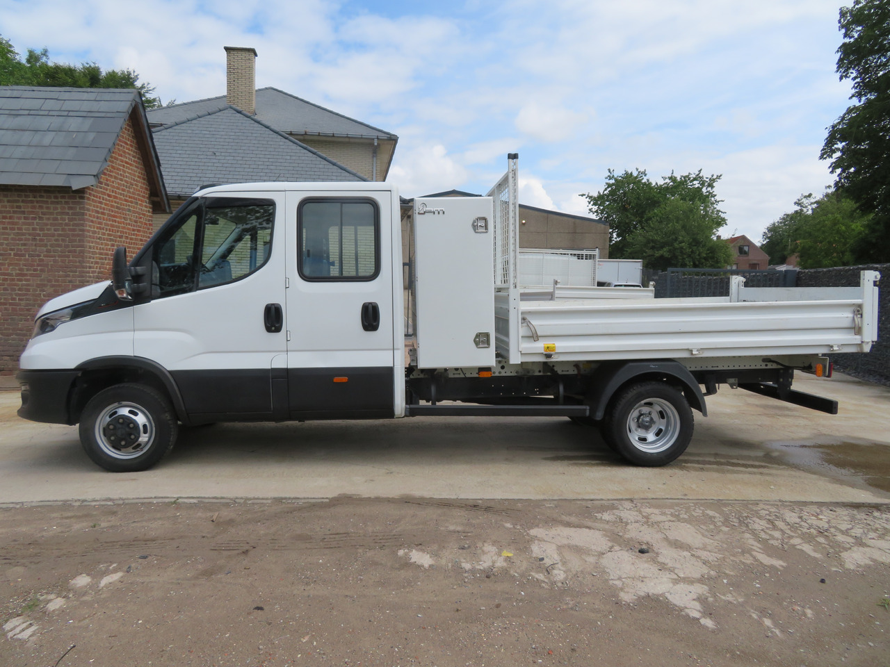 IVECO Daily 35C16 3.0 Dubbel cabine - Tipper van, Combi van: picture 4 IVECO Daily 35C16 3.0 Dubbel cabine - Tipper van, Combi van: picture 4