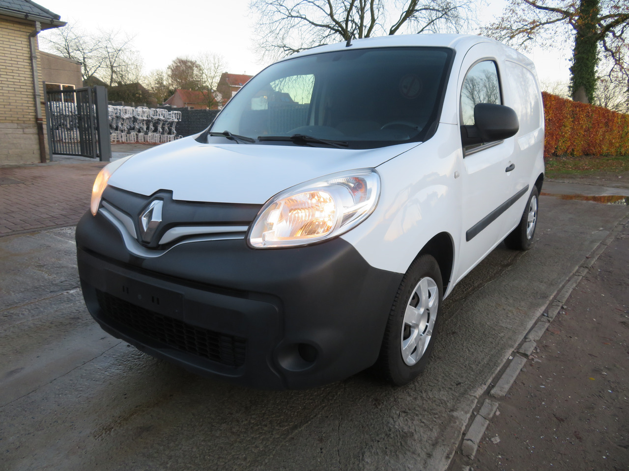 Renault Kangoo EXPRESS ENERGY 1.5dCi - Small van: picture 3 Renault Kangoo EXPRESS ENERGY 1.5dCi - Small van: picture 3