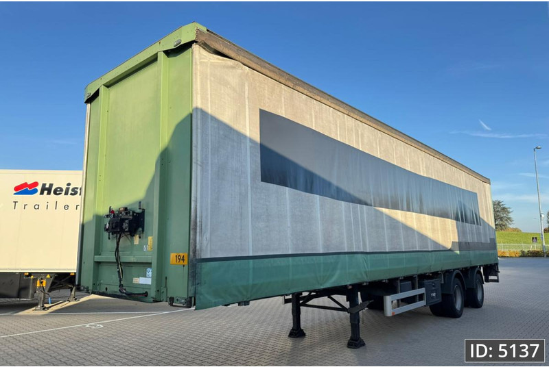 Pacton TBD.2 / DHOLLANDIA 2500kg / Steering axle - Curtainsider semi-trailer: picture 1 Pacton TBD.2 / DHOLLANDIA 2500kg / Steering axle - Curtainsider semi-trailer: picture 1