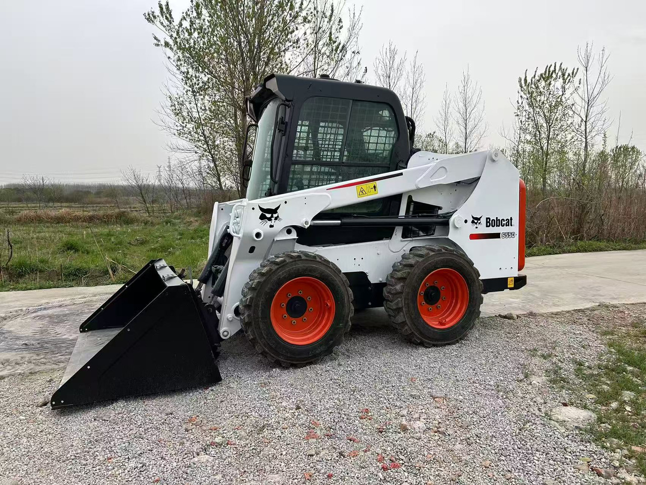 BOBCAT Skid Steer Loader S550 - Skid steer loader: picture 5 BOBCAT Skid Steer Loader S550 - Skid steer loader: picture 5