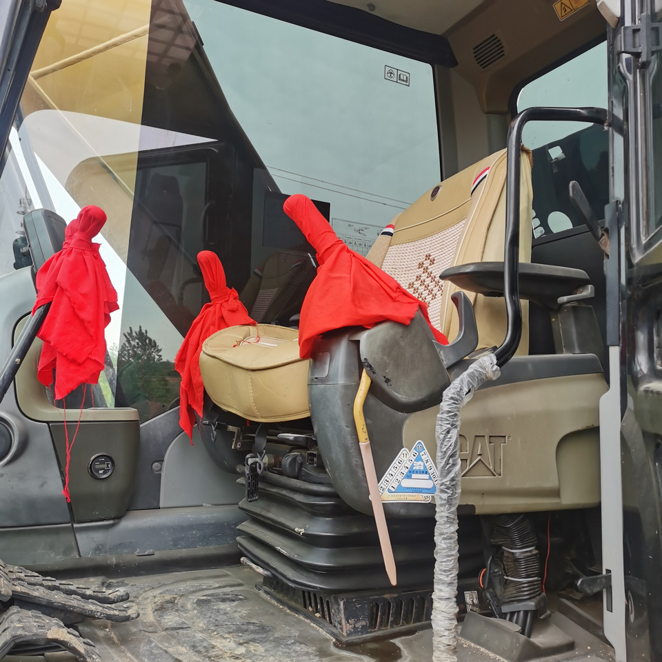 CAT 323DL Excavator Click for Discount - Excavator: picture 3 CAT 323DL Excavator Click for Discount - Excavator: picture 3