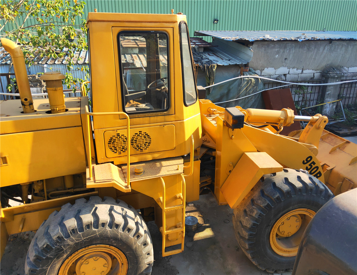 CAT Wheel Loader 950B - Wheel loader: picture 1 CAT Wheel Loader 950B - Wheel loader: picture 1