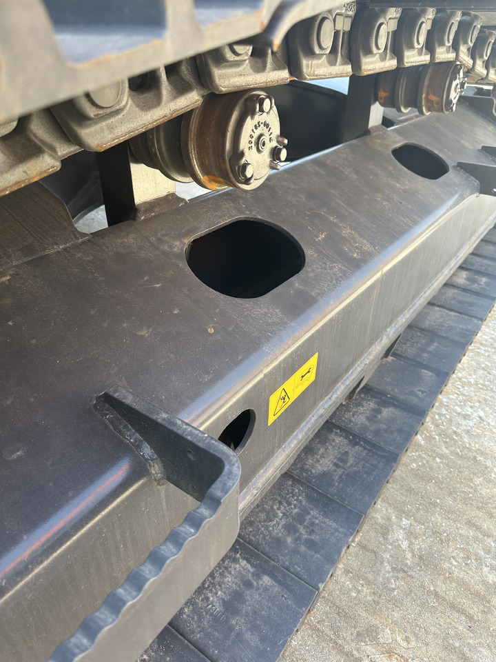 DOOSAN DX205 Excavator Click Here for Discount - Excavator: picture 5 DOOSAN DX205 Excavator Click Here for Discount - Excavator: picture 5