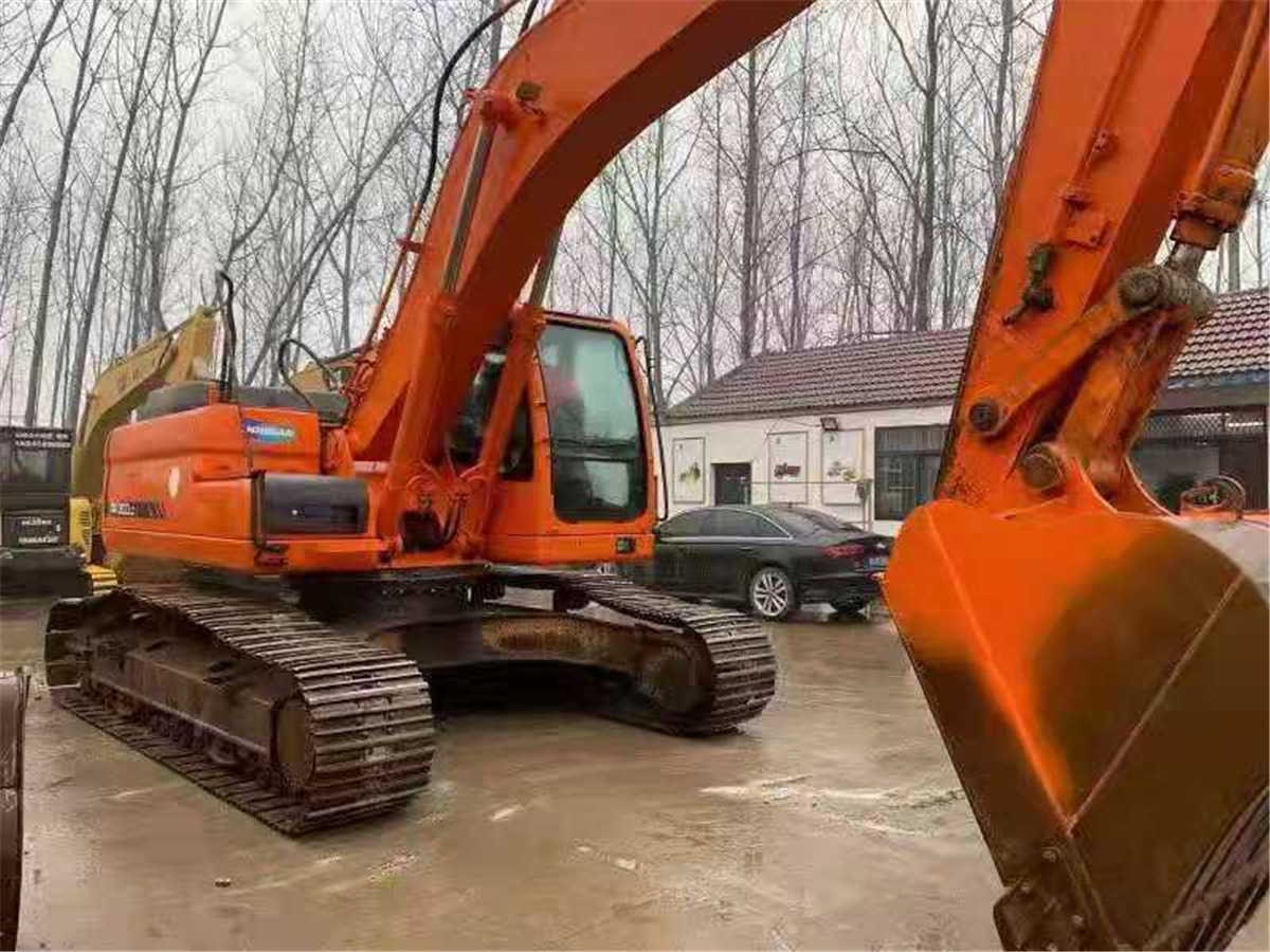 DOOSAN Excavator DX300 Click Here for Discount - Excavator: picture 3 DOOSAN Excavator DX300 Click Here for Discount - Excavator: picture 3