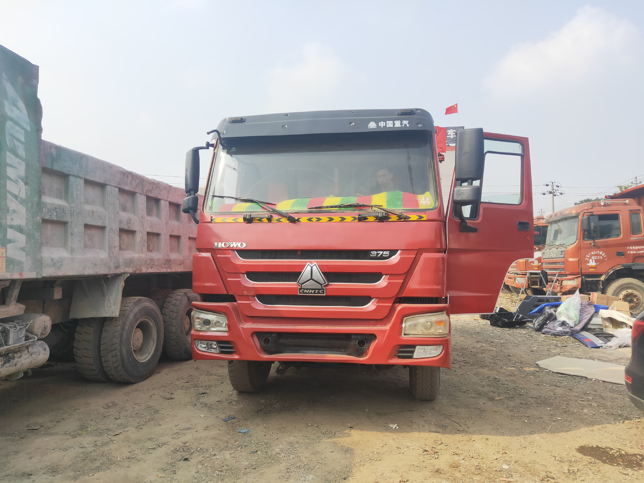HOWO 375 Dump Truck - Tipper: picture 2 HOWO 375 Dump Truck - Tipper: picture 2