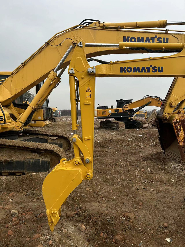 KOMATSU Mini Excavator PC40 With Enclosed Cab leasing KOMATSU Mini Excavator PC40 With Enclosed Cab: picture 6 KOMATSU Mini Excavator PC40 With Enclosed Cab leasing KOMATSU Mini Excavator PC40 With Enclosed Cab: picture 6