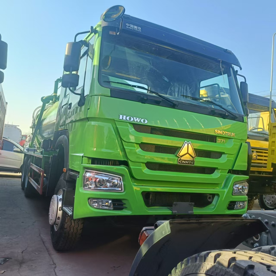 SINOTRUK HOWO Sewage Suction Truck 6*4 Click Here for Discount - Vacuum truck: picture 1 SINOTRUK HOWO Sewage Suction Truck 6*4 Click Here for Discount - Vacuum truck: picture 1