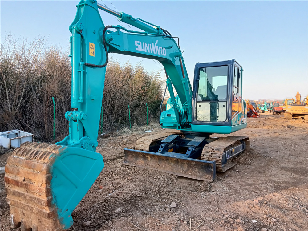 SUNWARD SWE90E - Crawler excavator: picture 3 SUNWARD SWE90E - Crawler excavator: picture 3