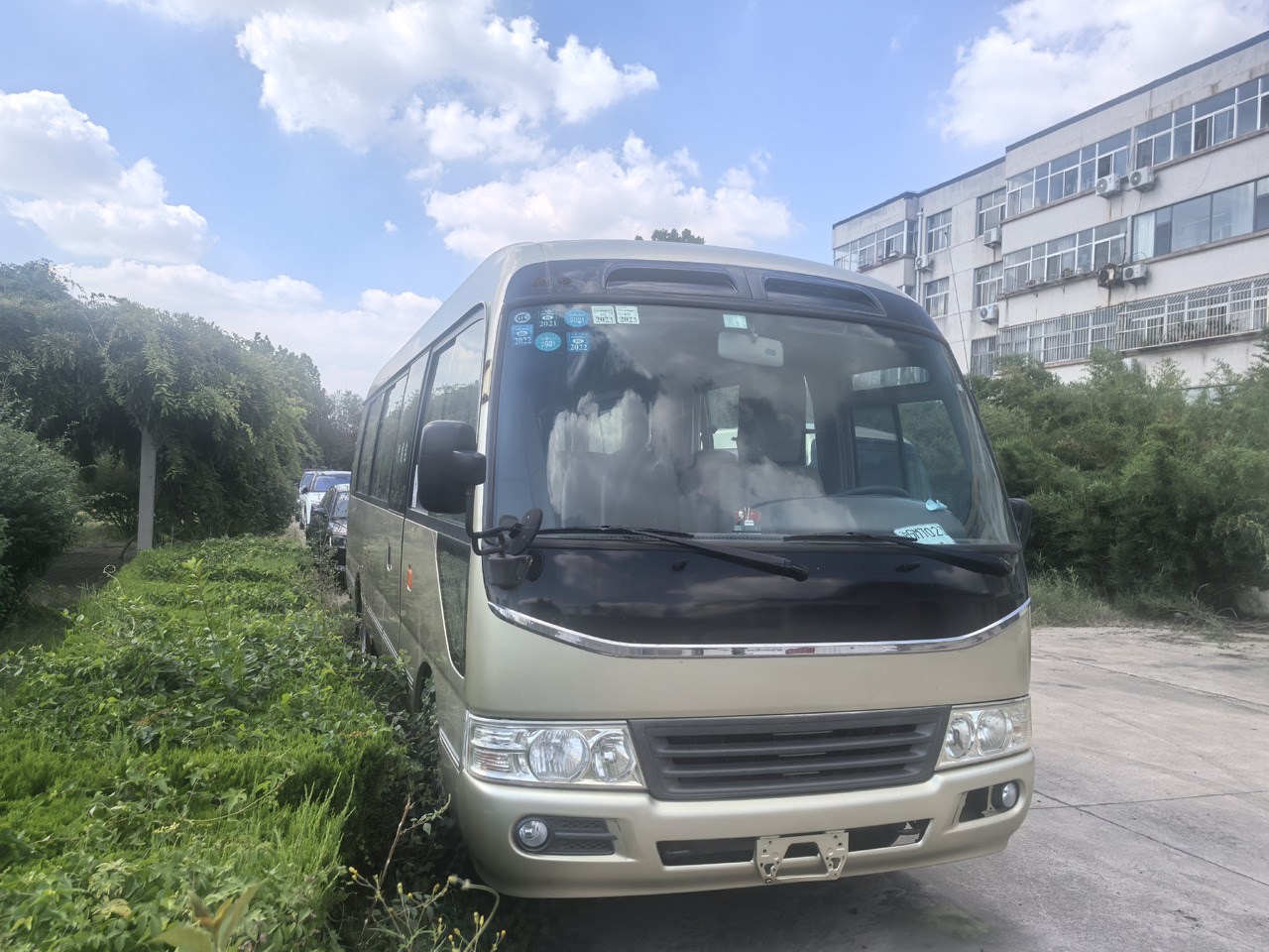 TOYOTA Mini Bus Click here for Discount - Coach: picture 2 TOYOTA Mini Bus Click here for Discount - Coach: picture 2