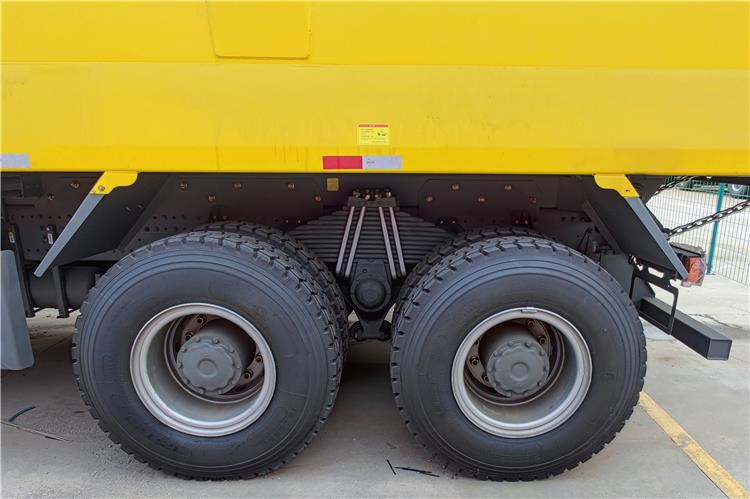 SINOTRUK Used Howo Tipper Truck 6x4 430HP U Shape for Sale In Guyana - Tipper: picture 3 SINOTRUK Used Howo Tipper Truck 6x4 430HP U Shape for Sale In Guyana - Tipper: picture 3