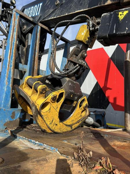 Timber semi-trailer Diebolt grue avec grappin rotatif: picture 9 Timber semi-trailer Diebolt grue avec grappin rotatif: picture 9