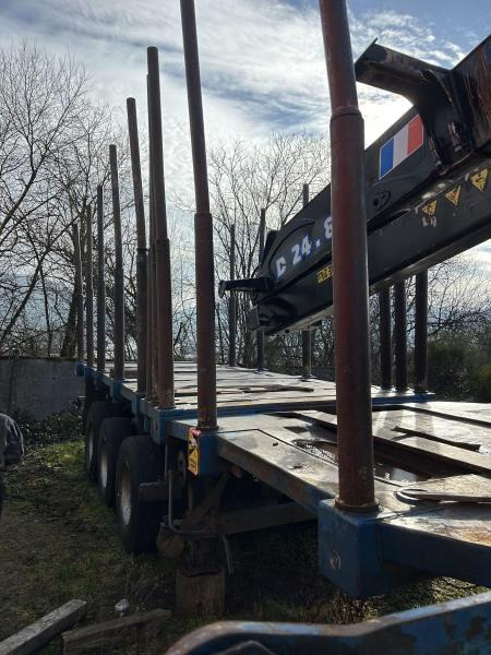 Diebolt grue avec grappin rotatif - Timber semi-trailer: picture 3 Diebolt grue avec grappin rotatif - Timber semi-trailer: picture 3