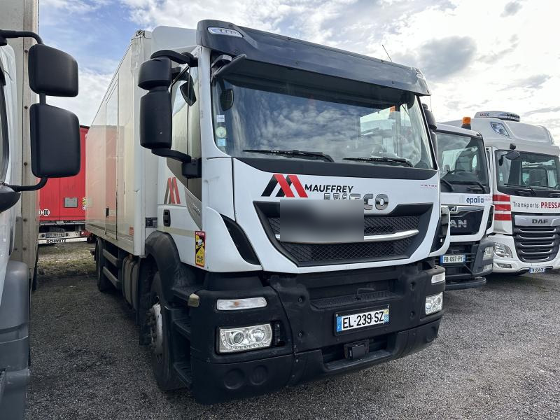Iveco Stralis 190 S 36 - Box truck: picture 3 Iveco Stralis 190 S 36 - Box truck: picture 3