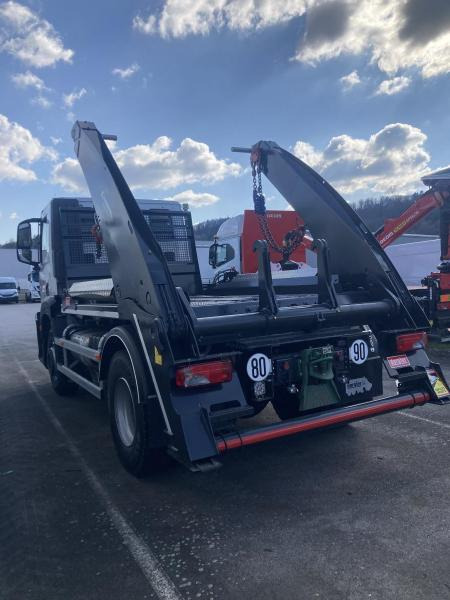Iveco X-WAY 360 - Skip loader truck: picture 5 Iveco X-WAY 360 - Skip loader truck: picture 5