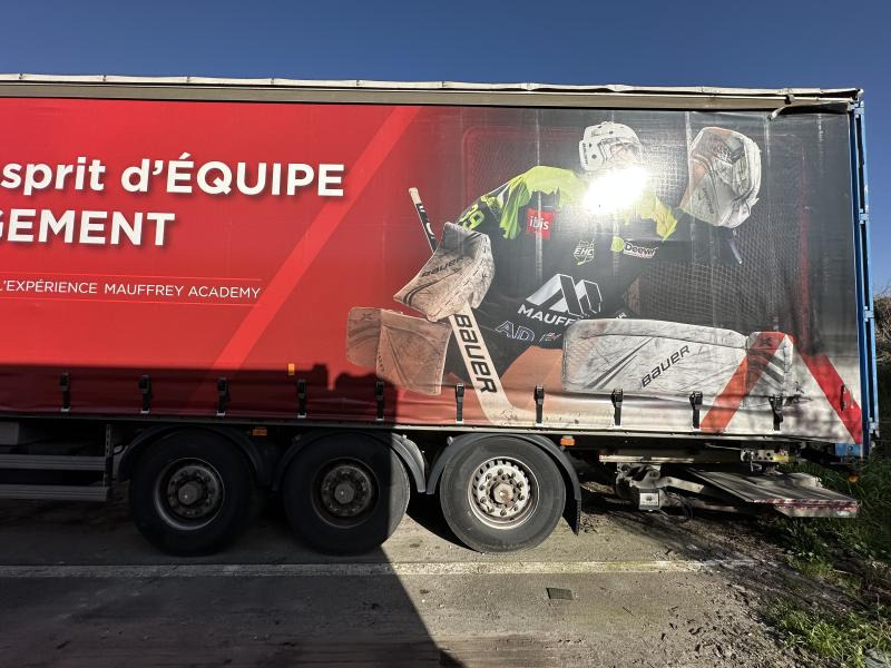 Samro TOT - Curtainsider semi-trailer: picture 5 Samro TOT - Curtainsider semi-trailer: picture 5