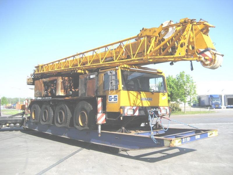 Liebherr LTM 1070 for parts - Mobile crane: picture 1 Liebherr LTM 1070 for parts - Mobile crane: picture 1