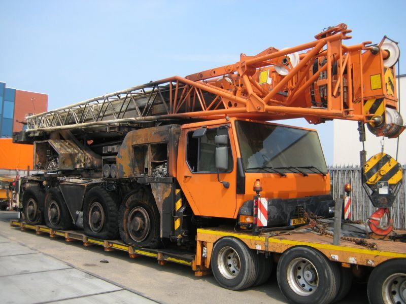 Liebherr LTM 1080-1 for parts - Mobile crane: picture 1 Liebherr LTM 1080-1 for parts - Mobile crane: picture 1