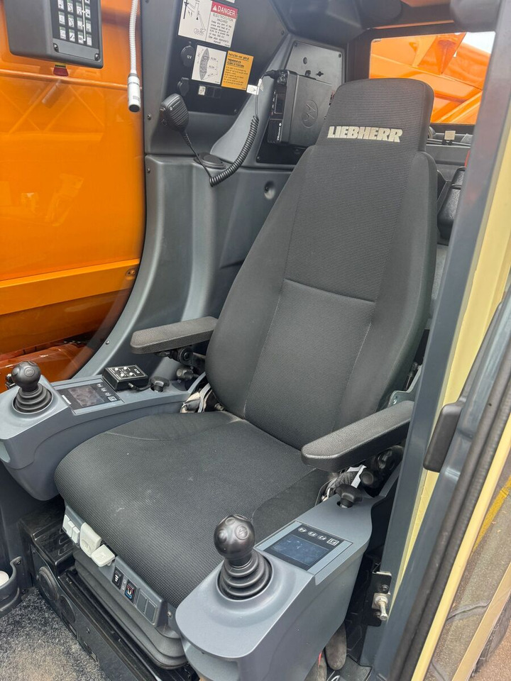 All terrain crane Liebherr Liebherr LTM 1150-5.3: picture 13