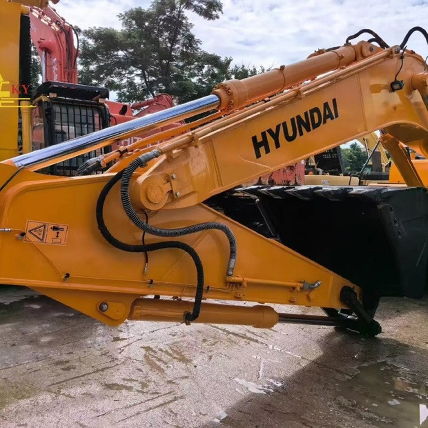 2024 Hyundai R330 - Crawler excavator: picture 4 2024 Hyundai R330 - Crawler excavator: picture 4