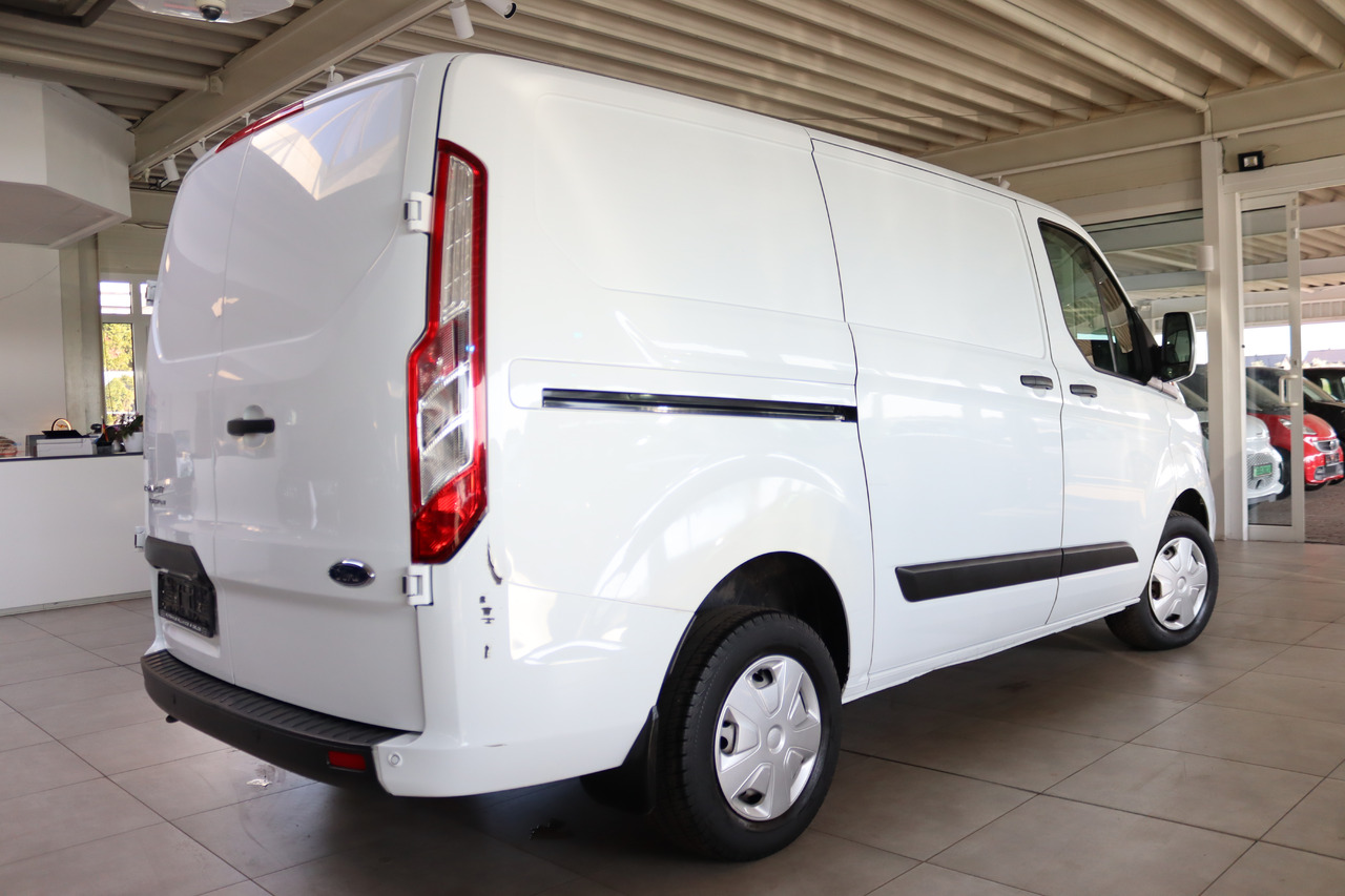 Ford Transit - Small van: picture 4 Ford Transit - Small van: picture 4